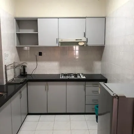 Beach Resort Home Stay Sri Sayang Apartment Batu Ferringhi 2Bedroom Exterior photo