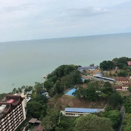 Beach Resort Home Stay Sri Sayang Apartment Batu Ferringhi 2Bedroom Exterior photo