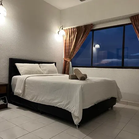 Beach Resort Home Stay Sri Sayang Apartment Batu Ferringhi 2Bedroom Exterior photo