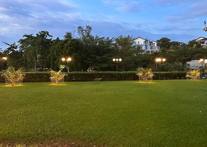 Beach Resort Home Stay Sri Sayang Apartment Batu Ferringhi 2Bedroom